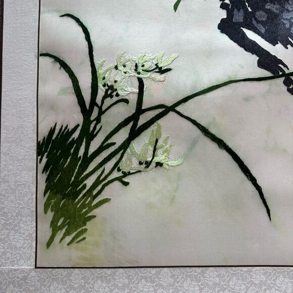 Vintage Chinese Silk Needlepoint Embroidered Tapestry Scroll 4 Panels Art Piece - Picture 4 of 16